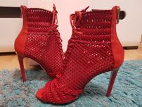 Botki ażurowe Carinii czerwone oryginał r. 37 wkładka 23,5 cm