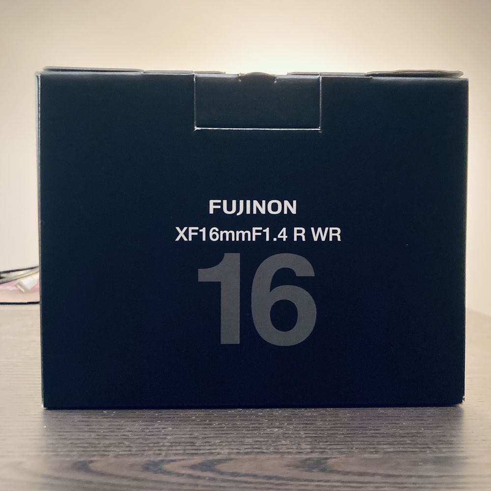 FUJIFILM Fujinon XF 16mm f/1.4 R WR 16 1.4