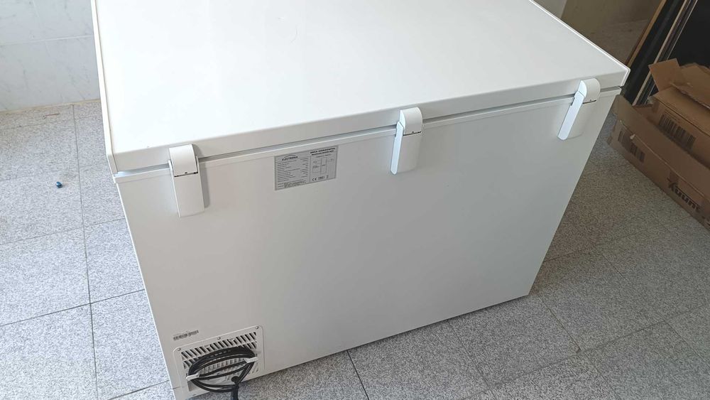 Arca congeladora horizontal de Abril 2024