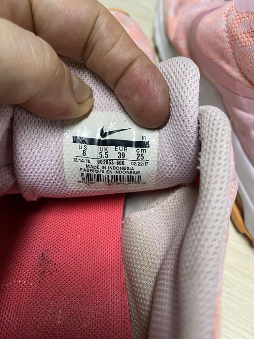 Оригинальные дышащие кросовки