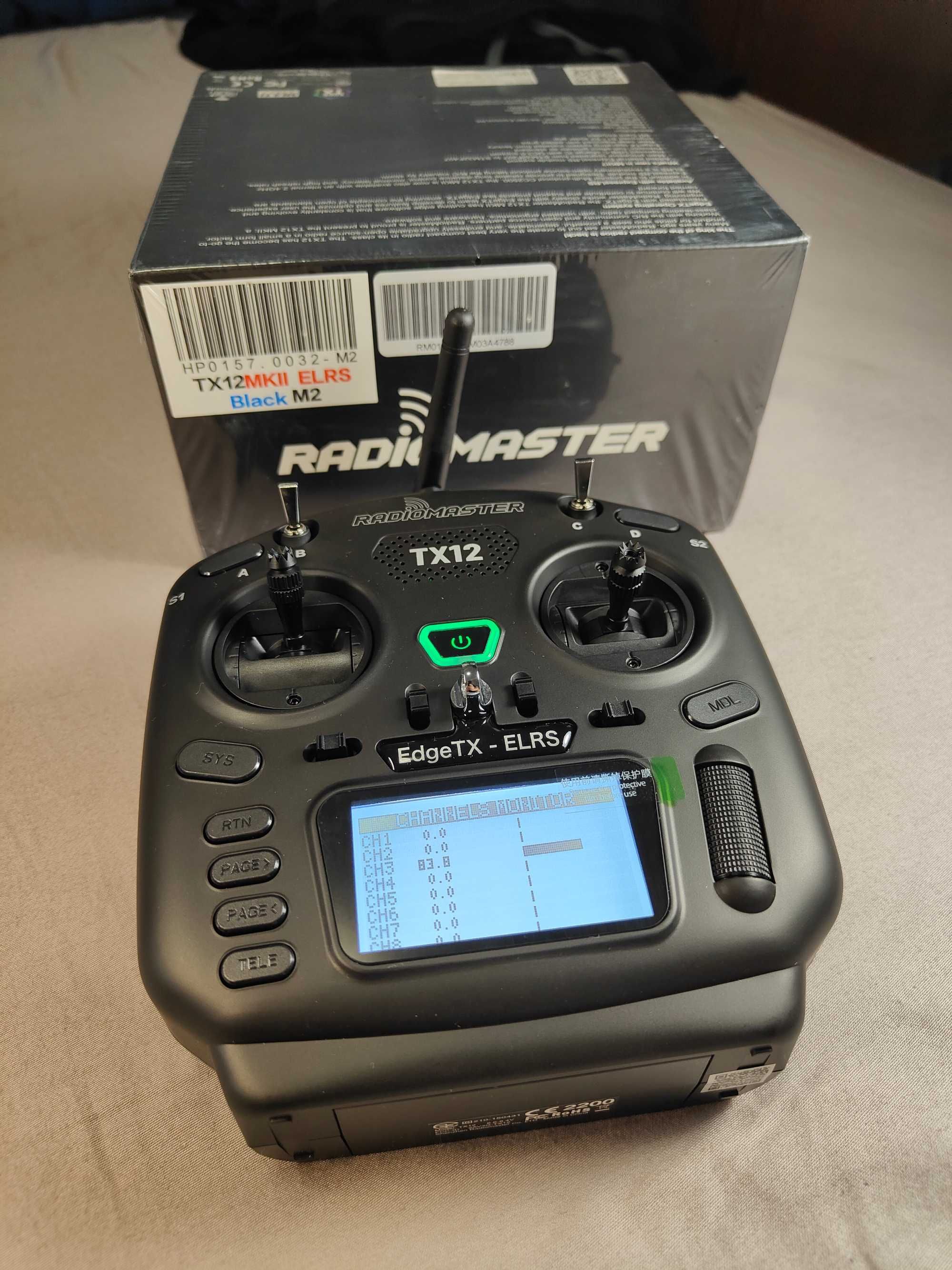 Новий Radiomaster Tx12 ERLS FCC заводська плівка, шнурок, акуми 18650