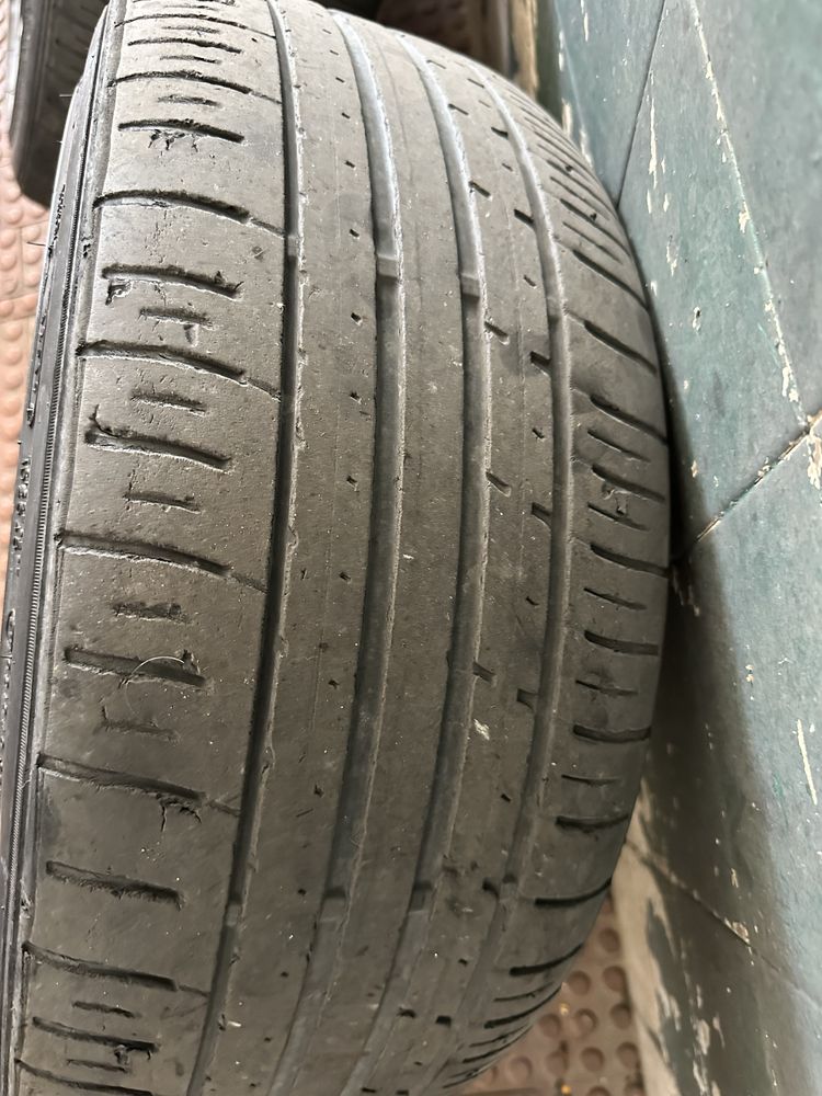 Jantes e pneus Originais Toyota Corolla  5x114.3 R17