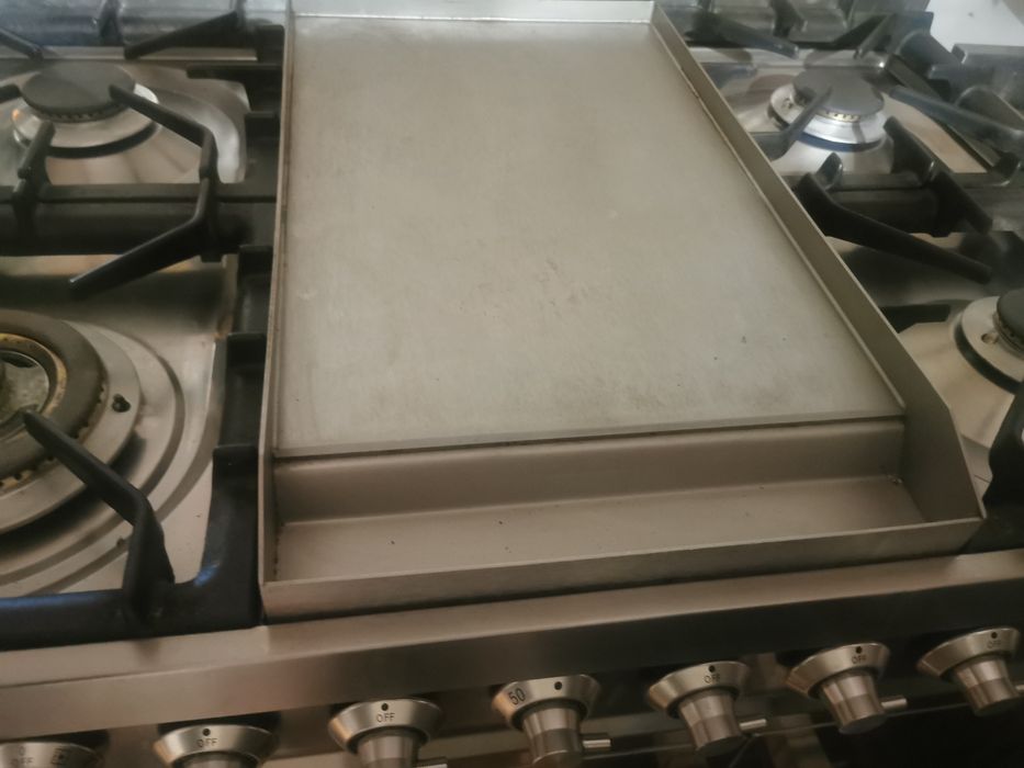 Kuchenka gazowa wolnostojaca włoskiej marki" Boretti "