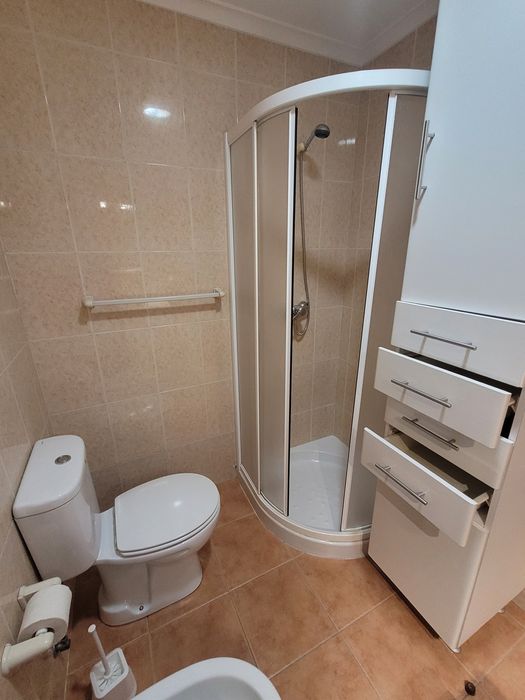 Arrenda se  T1 S.joao das lampas