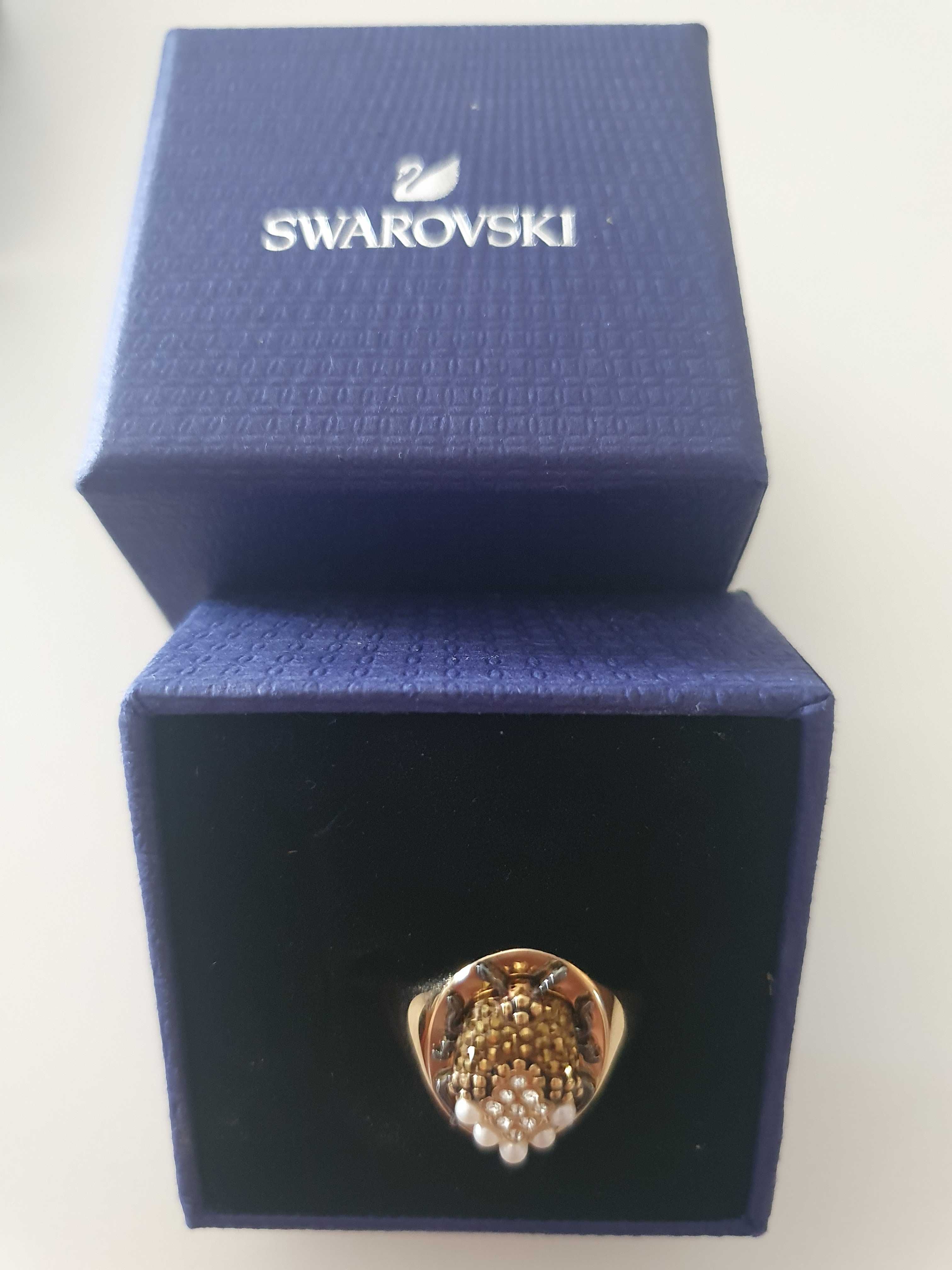 Swarovski. Anel novo