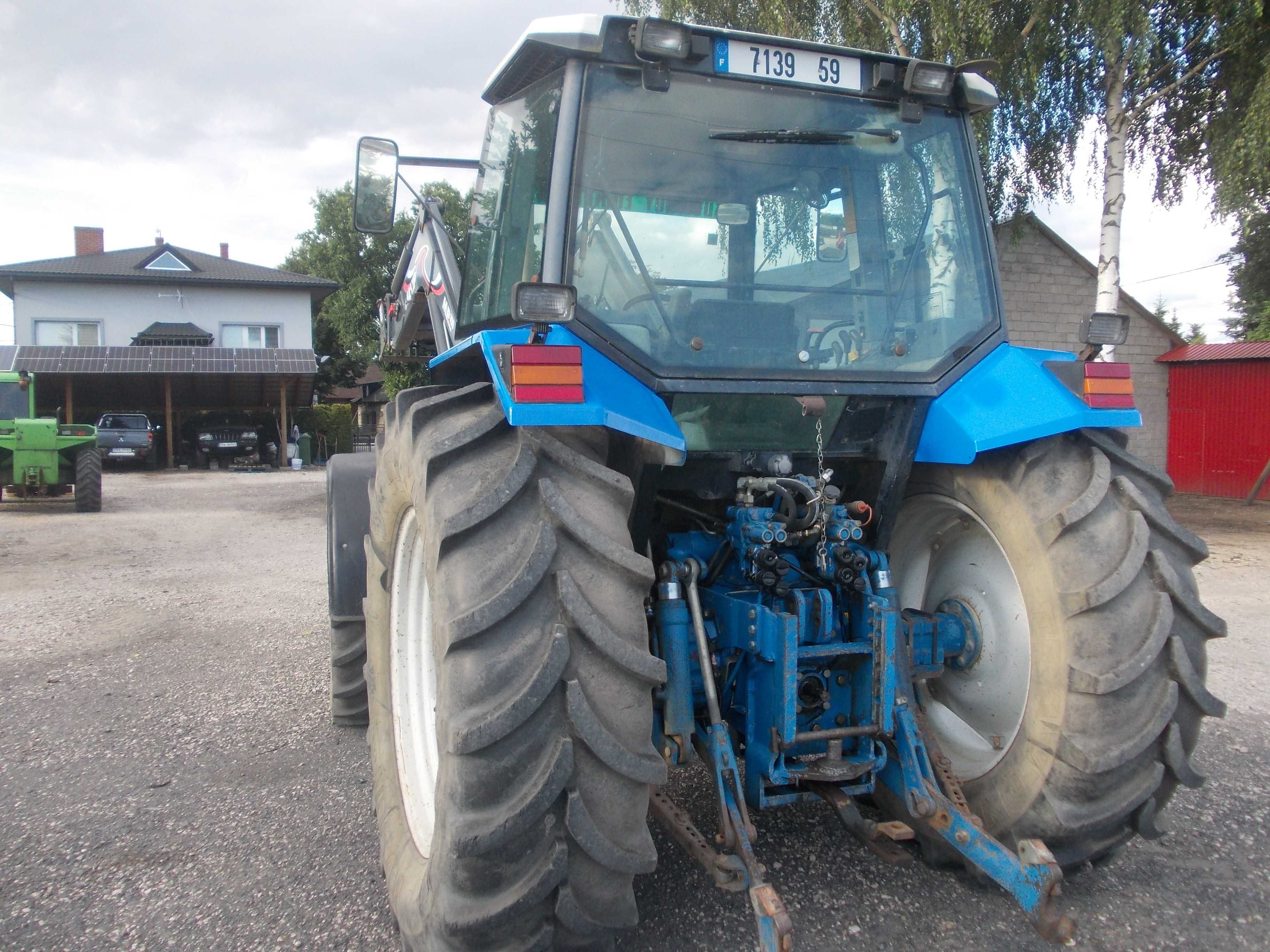 / ZAMIANA /Ciągnik Rolniczy FORD  New Holland  8340
