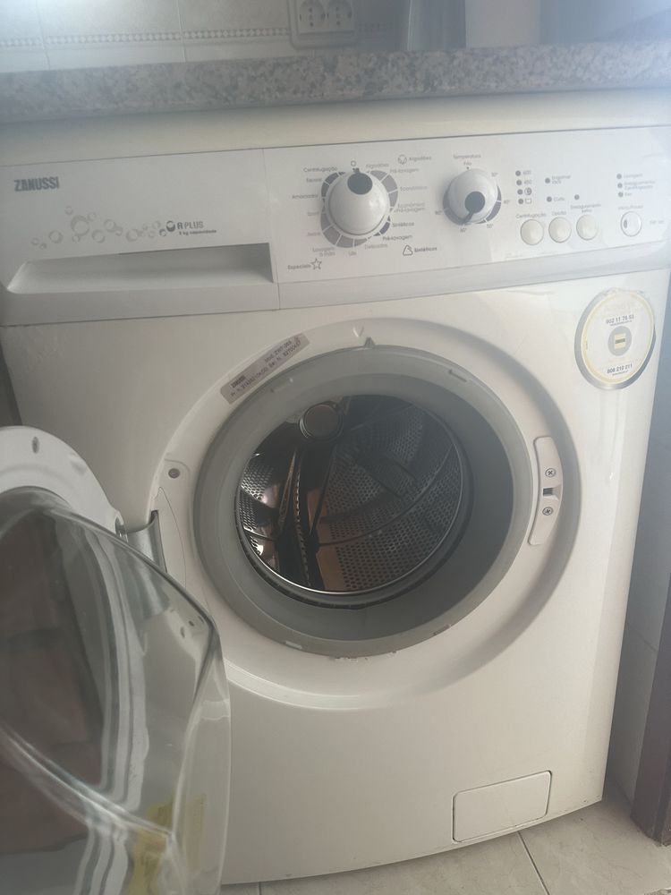 Maquina lavar roupa Zanussi
