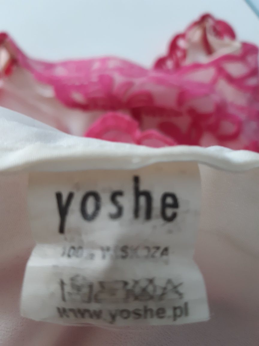 Sukienka. YOSHE.