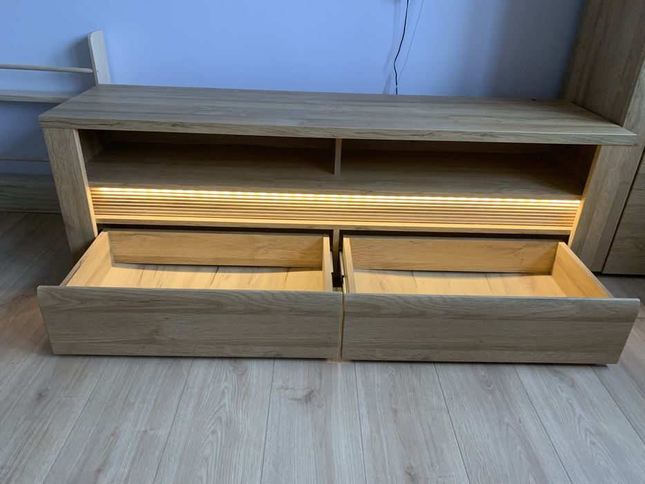 Zestaw mebli salonowych z narożnikiem z funkcją spania