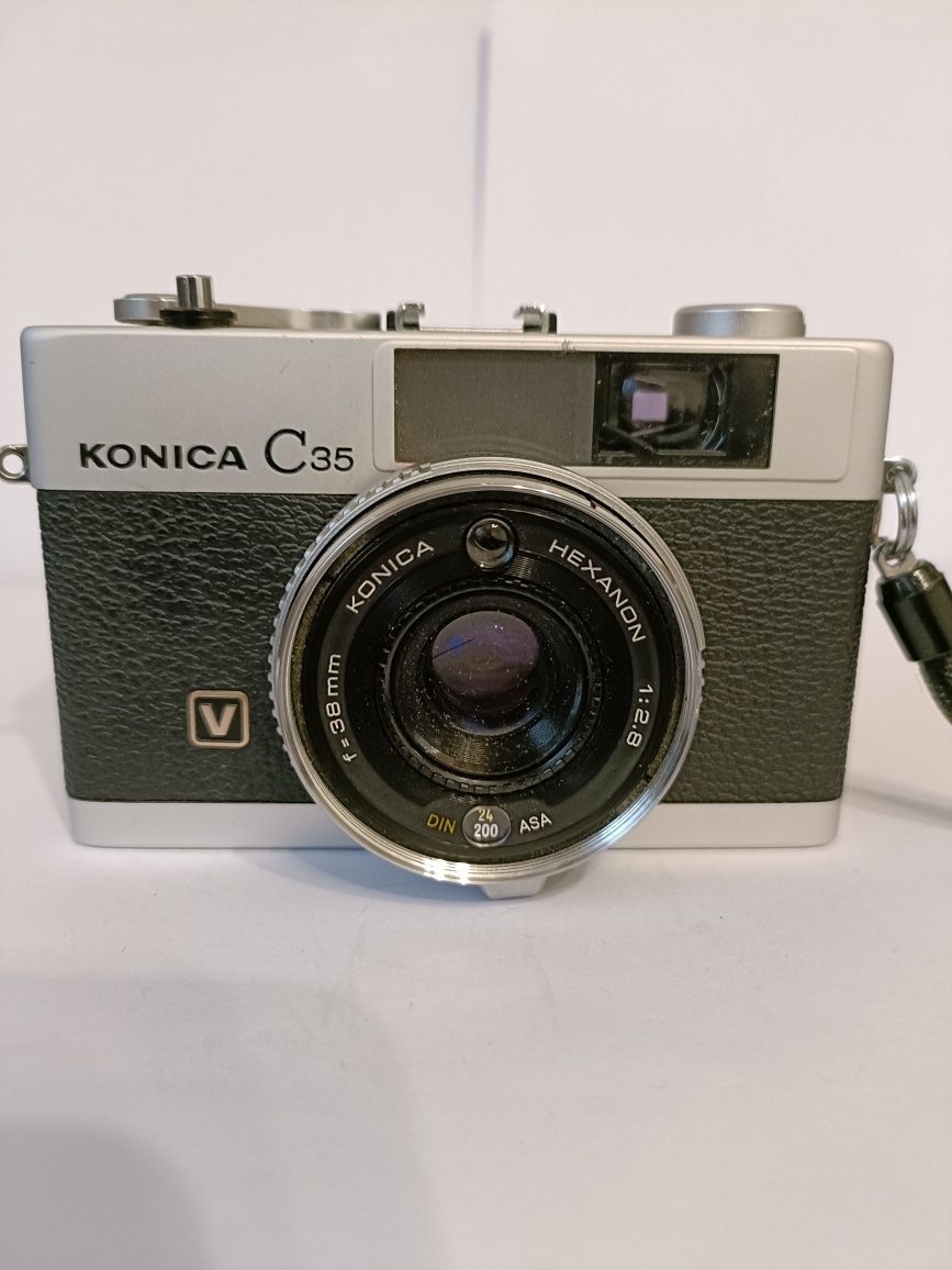 Aparat Konica C35 V