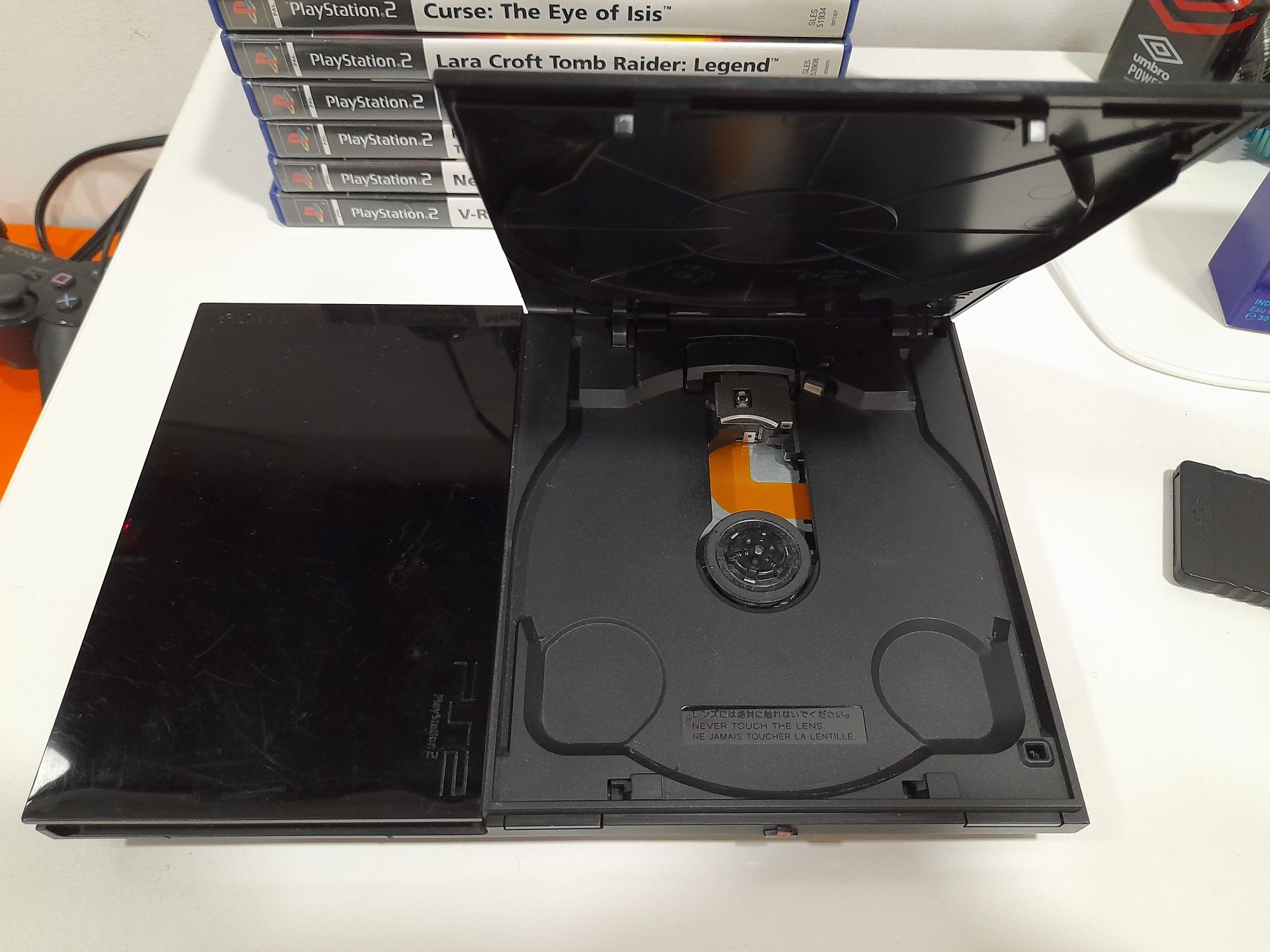 Playstation 2 (7 jogos incluidos) como nova