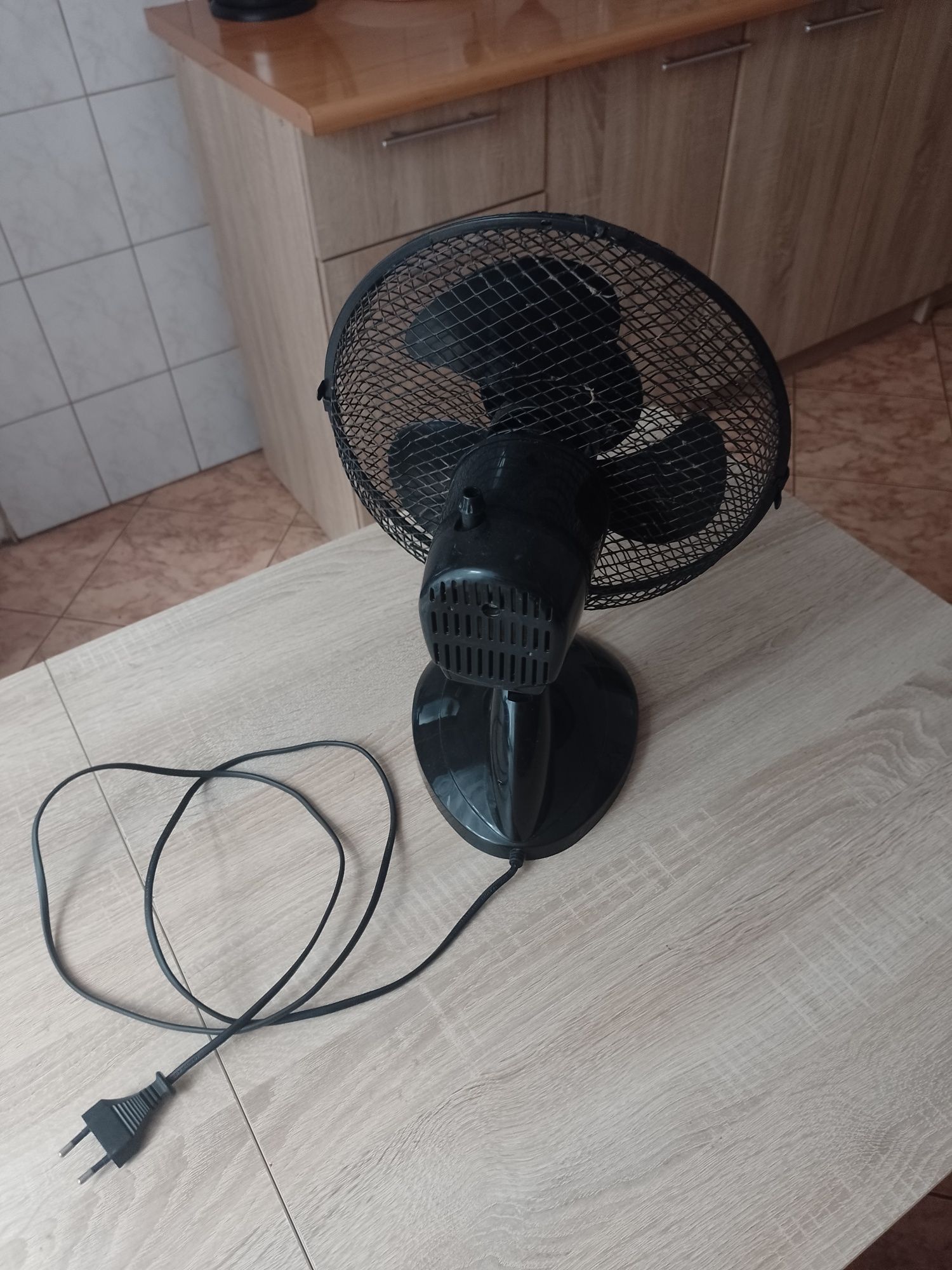 Wentylator stołowy