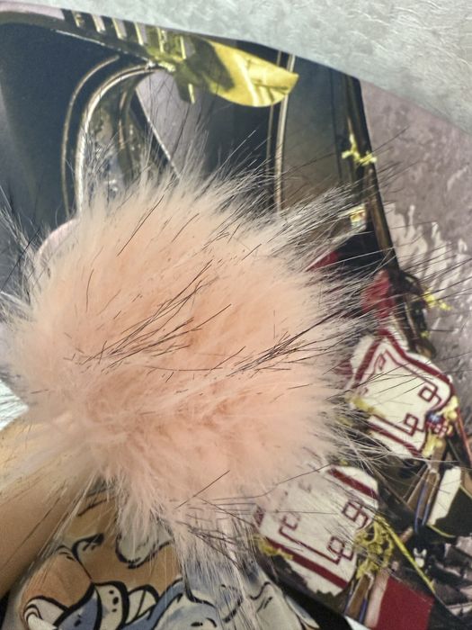 Зимова дитяча шапка