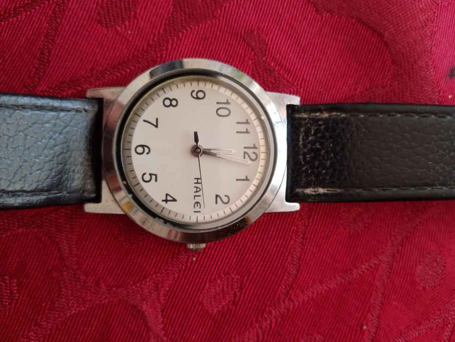 Tic!Tac!-Banco Relogios-Varios relogios Desde2E-Brincos VintageDesde2E
