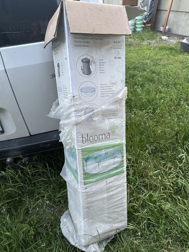Basen Blooma 305 x 76  4.6m3  stan igla