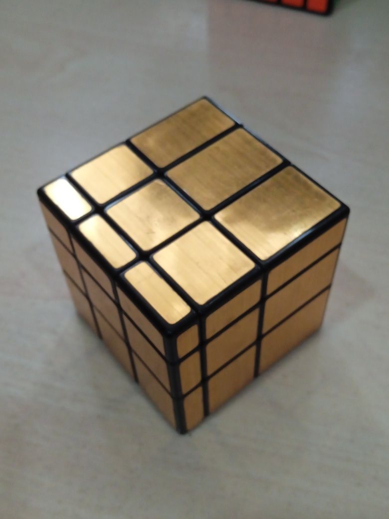 Продам колекцію кубиків рубика (мегамінкс, ск'юб, дзеркальний куб, тд)