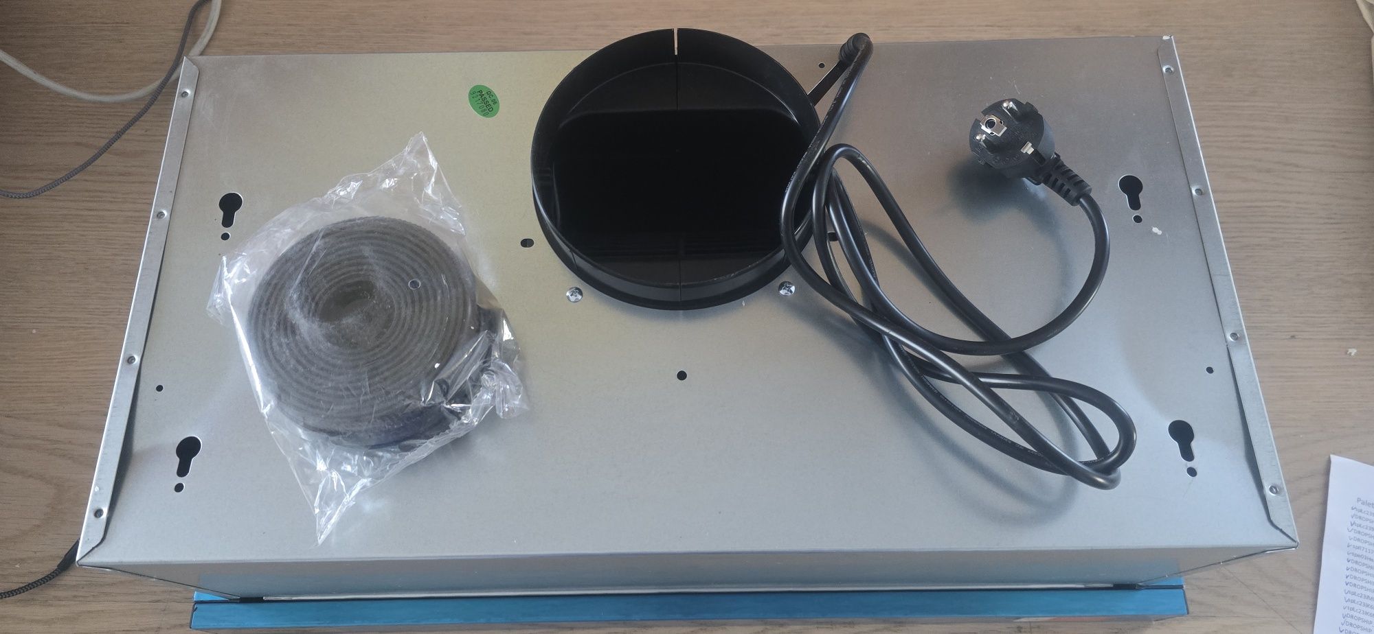 Okap kuchenny 60cm 360m3/h LED filtr węglowy Hermitlux