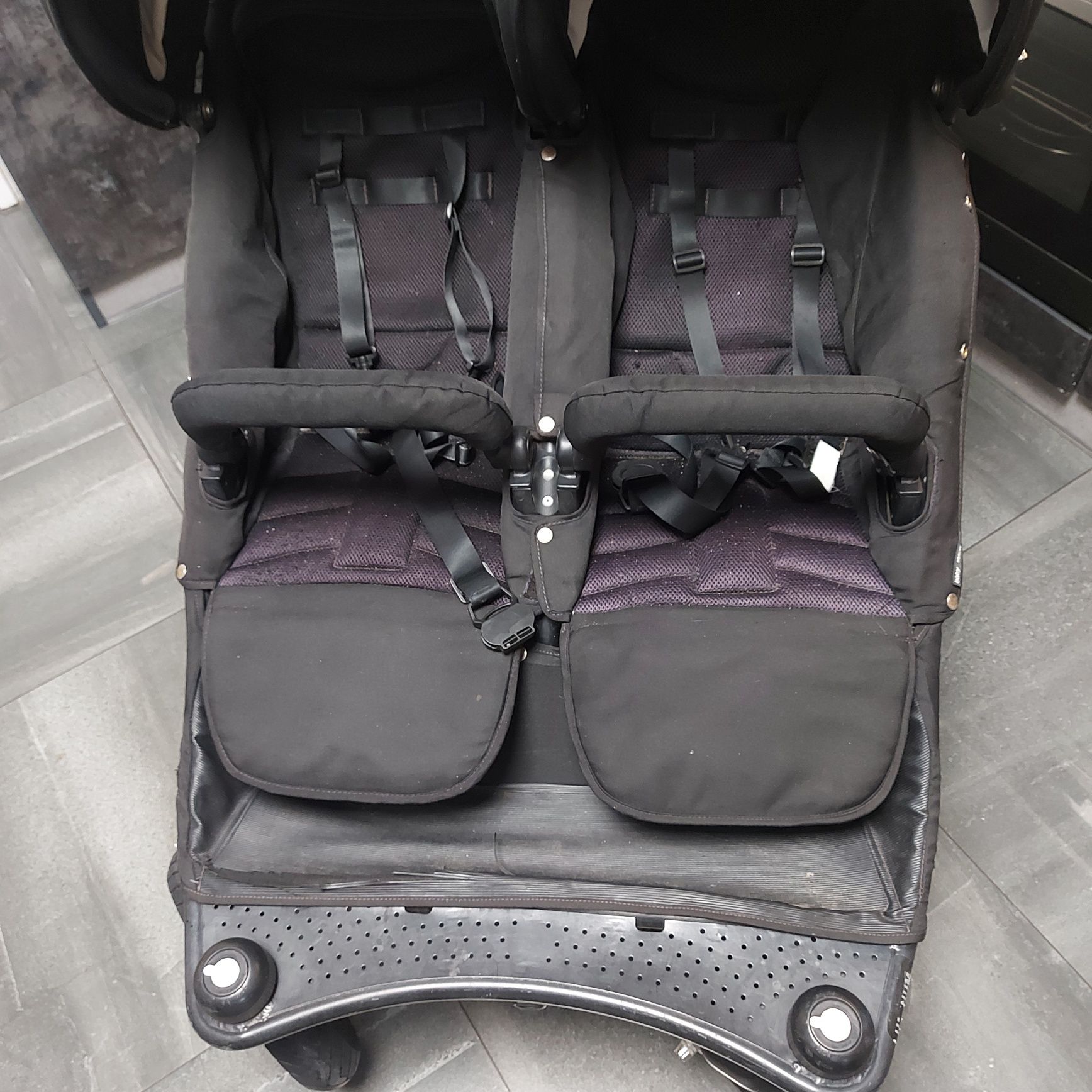 Wózek bliźniaczy / rok po roku. Babytravel dublin