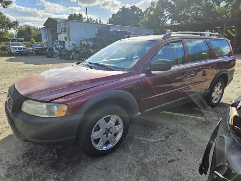 Volvo XC70 00–07 2.5 B5254T2 2006 Części