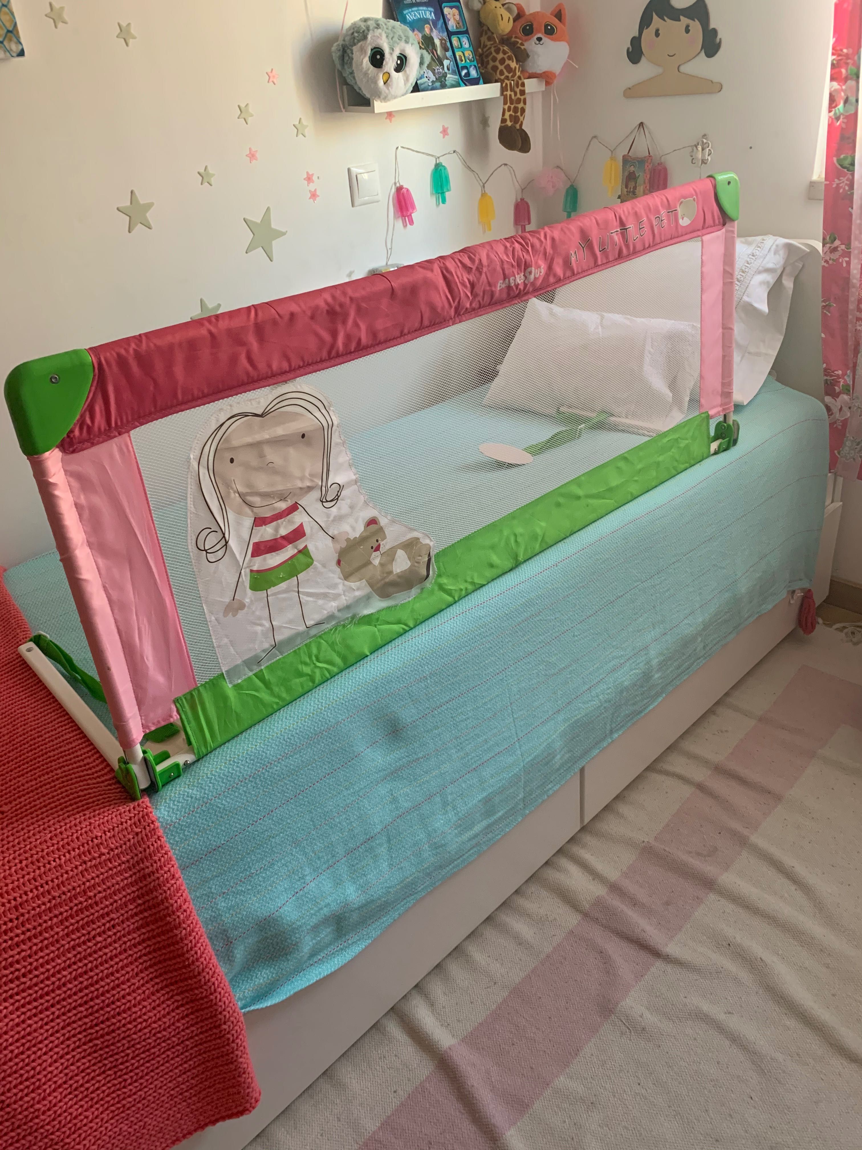 Barra de proteção para cama de criança