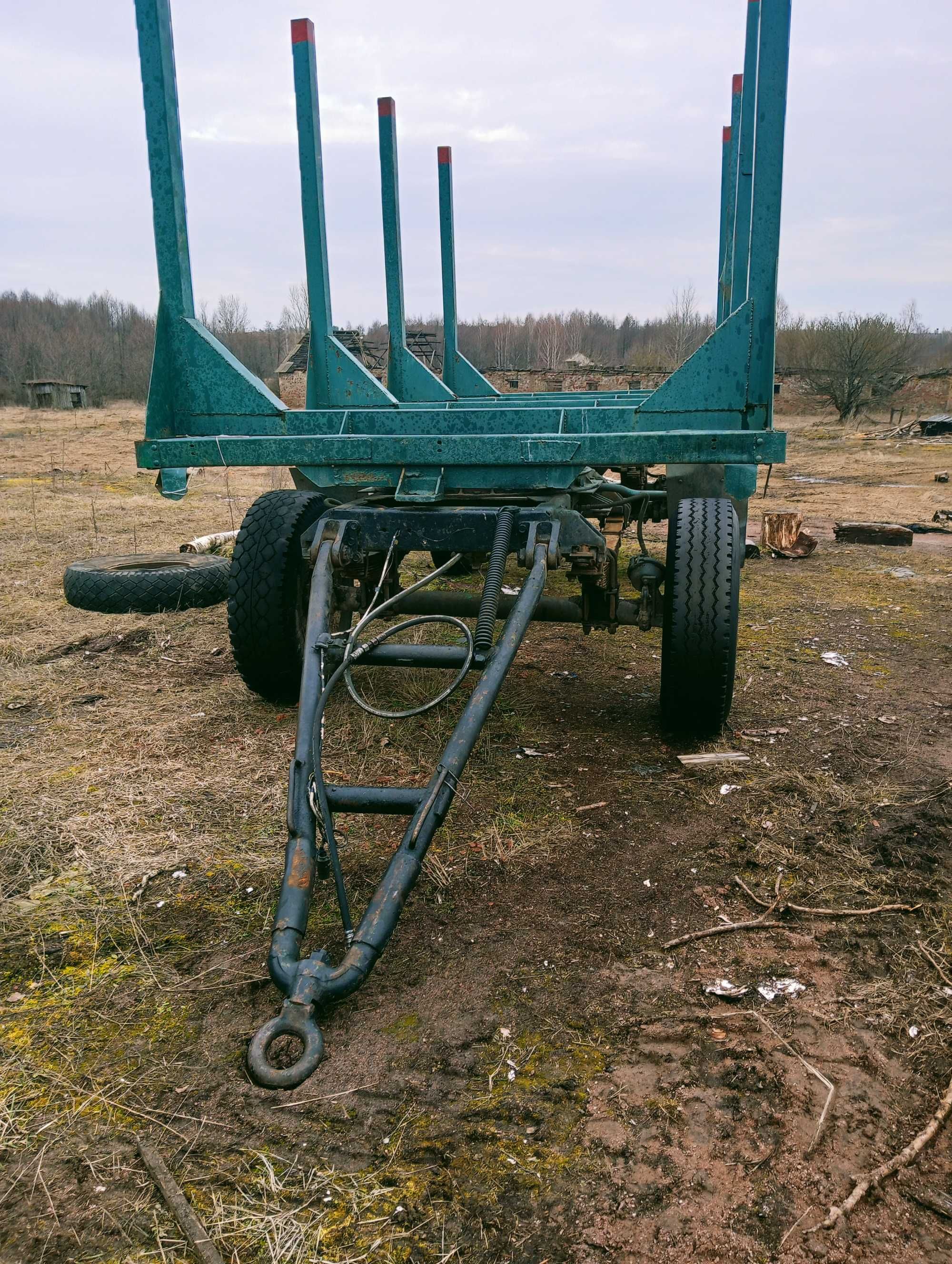 Прицеп МАЗ 8926 лісовоз