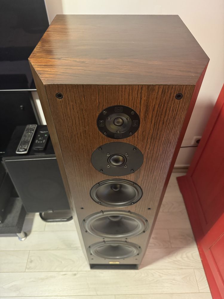 Kolumny T+A Criterion 160