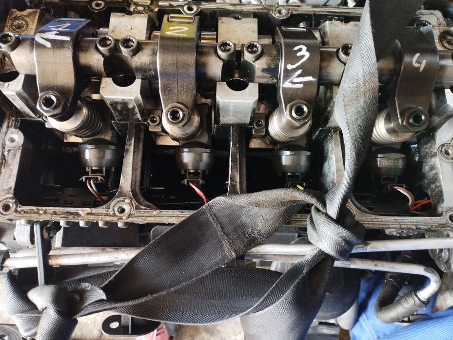 Komplet pompowtrysków 073AG 1.9tdi bkc