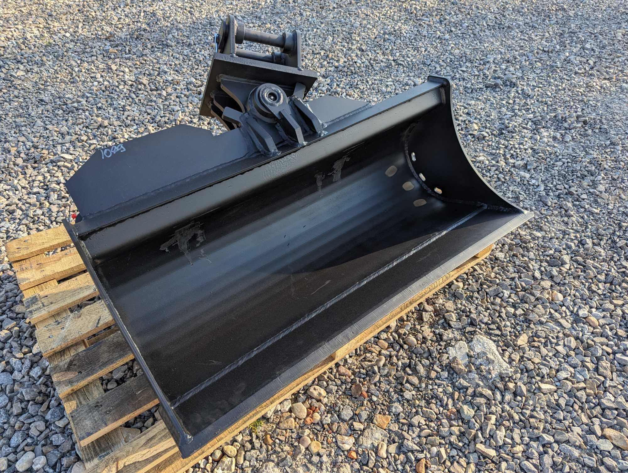 Łyżka skarpowa hydrauliczna 100cm - JCB, MS03, CW05, S40 - sworznie