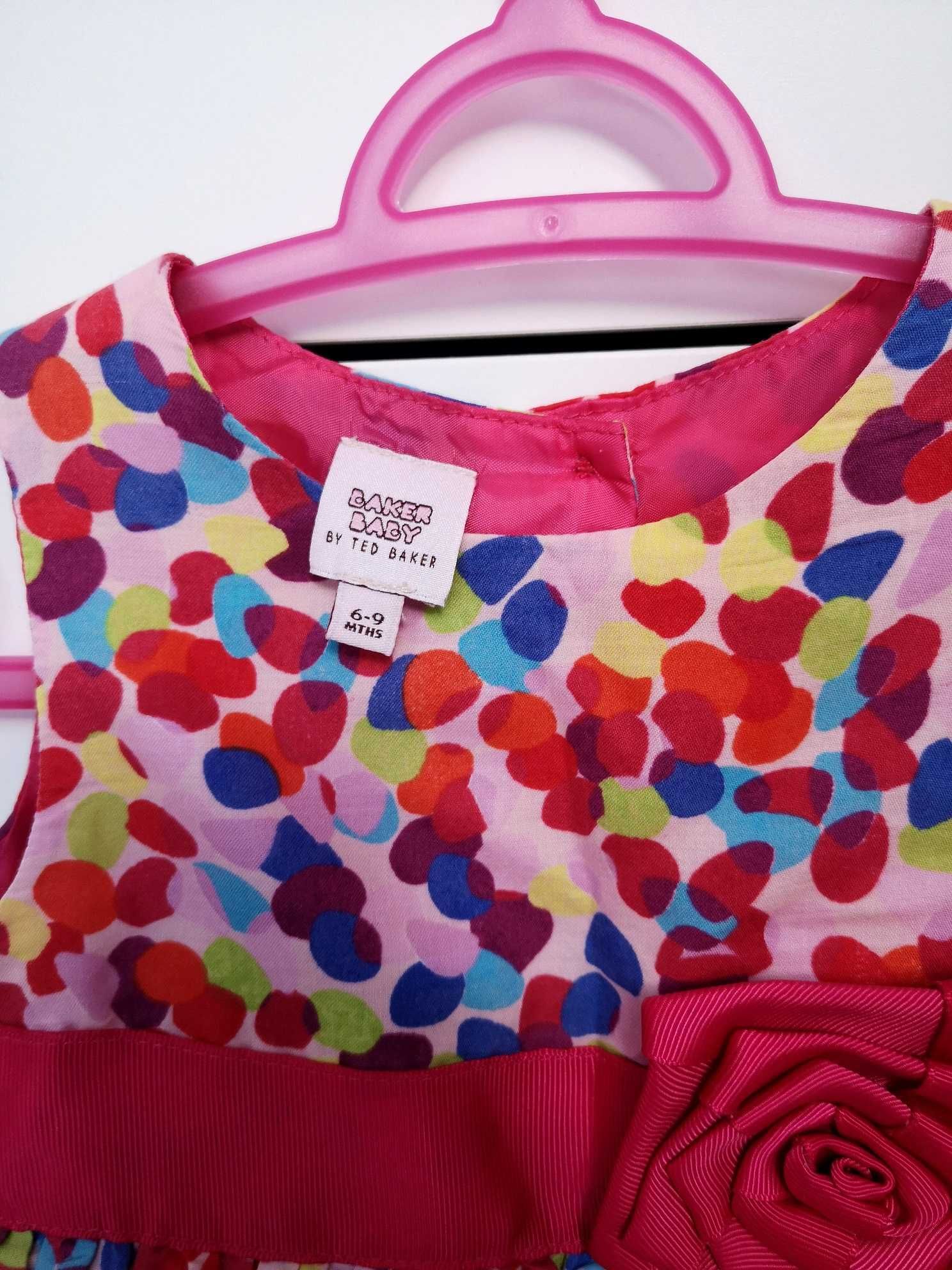 Urocza sukienka Ted Baker