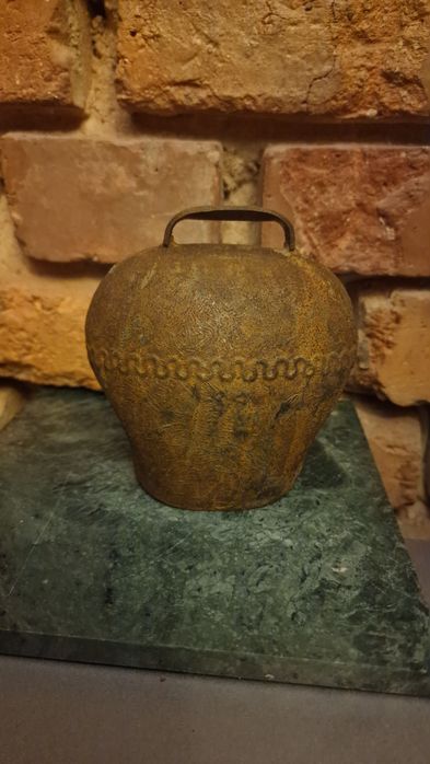 Stary dzwonek pasterski