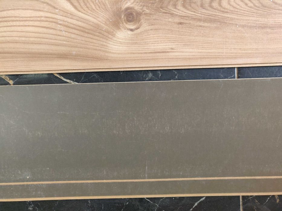 Panele podłogowe dąb jasny 30 zł/m2 + GRATISy