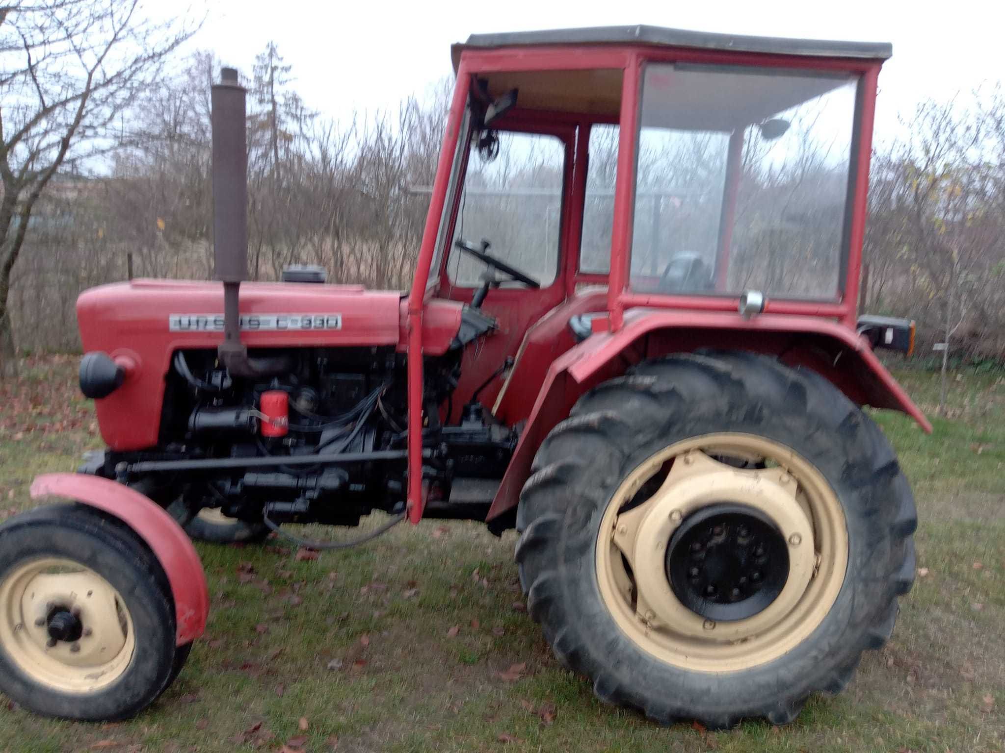 Ciągnik URSUS C330