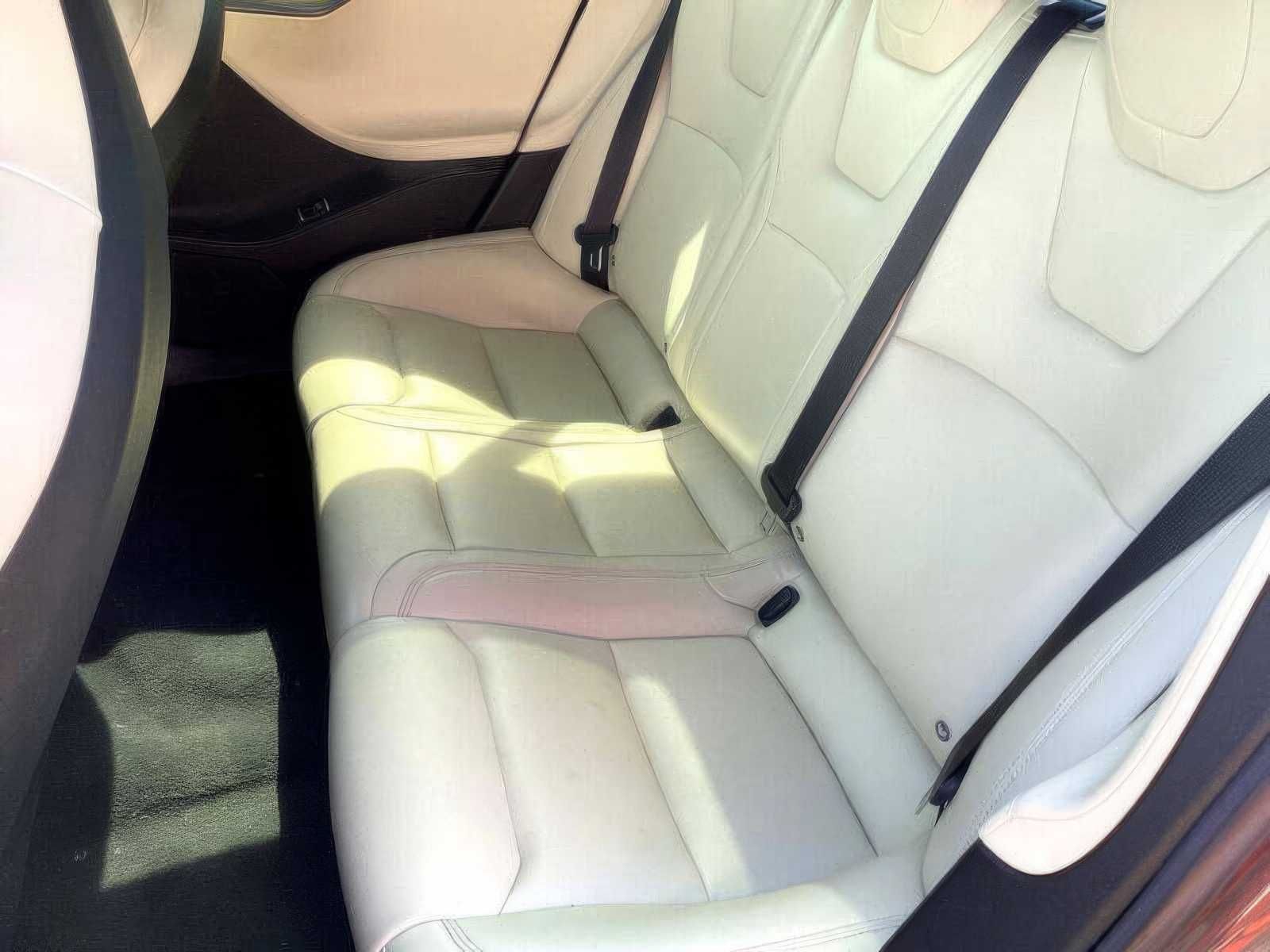 2020 Tesla Model S Long Range
