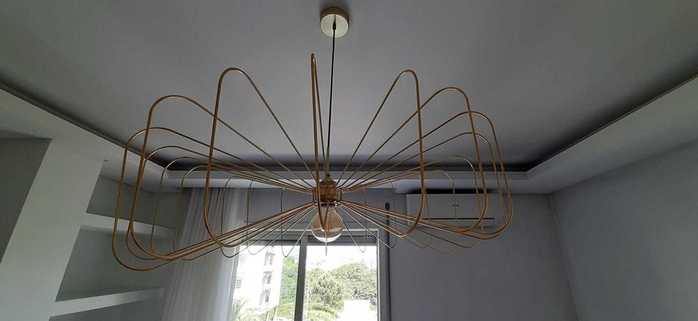 Luminária de teto em design moderno dourado