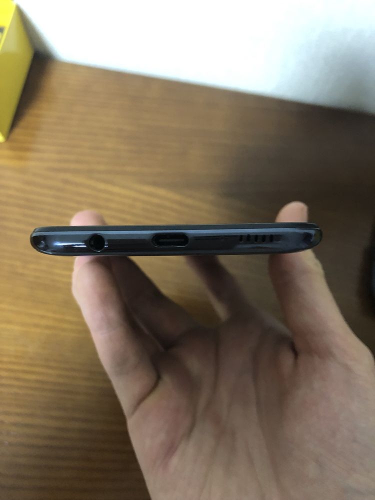 Samsung A50 6/128 (black)