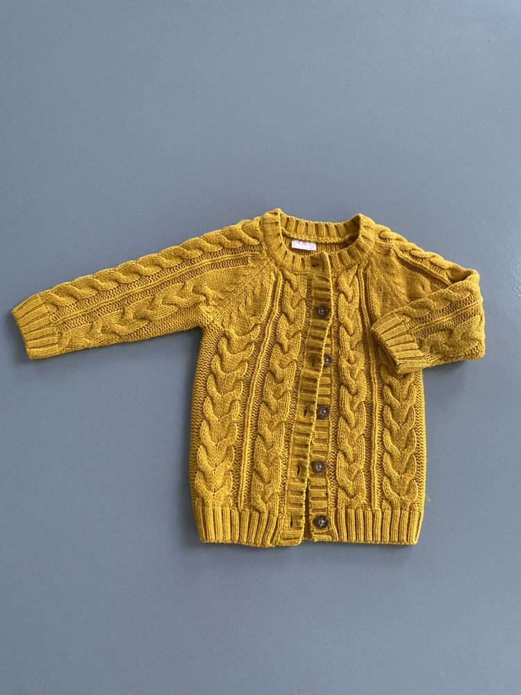 Musztardowy sweterek dla dziewczynki r.92