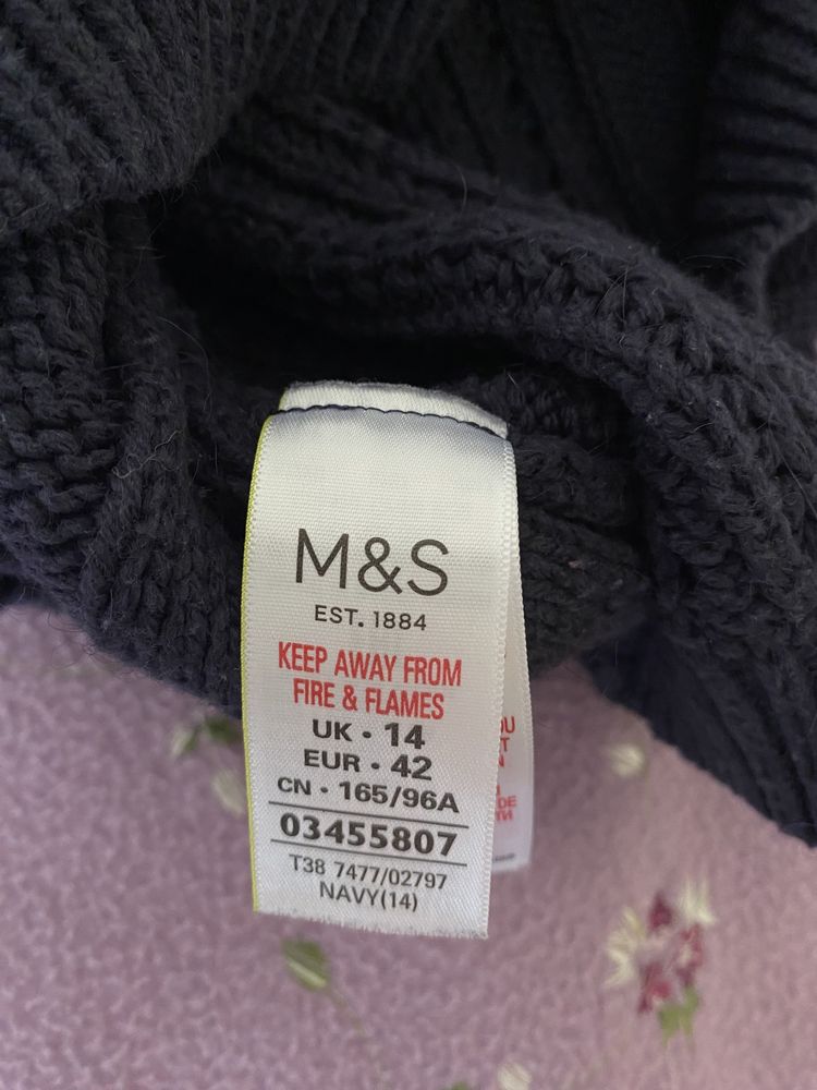 Granatowy sweter M&S