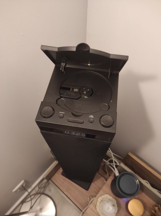 Torre de som Thomson com CD, bluetooth 4.0 e usb