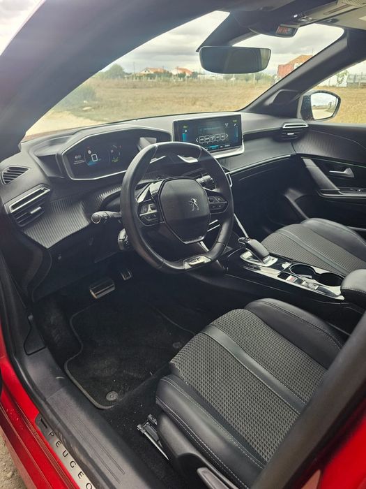 Peugeot 208GT Eléctrico 30000km 2021