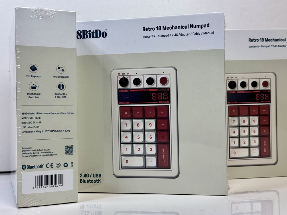 Нова Bluetooth 5.0 Цифрова клавіатура 8BitDo Retro 18 Fami Edition