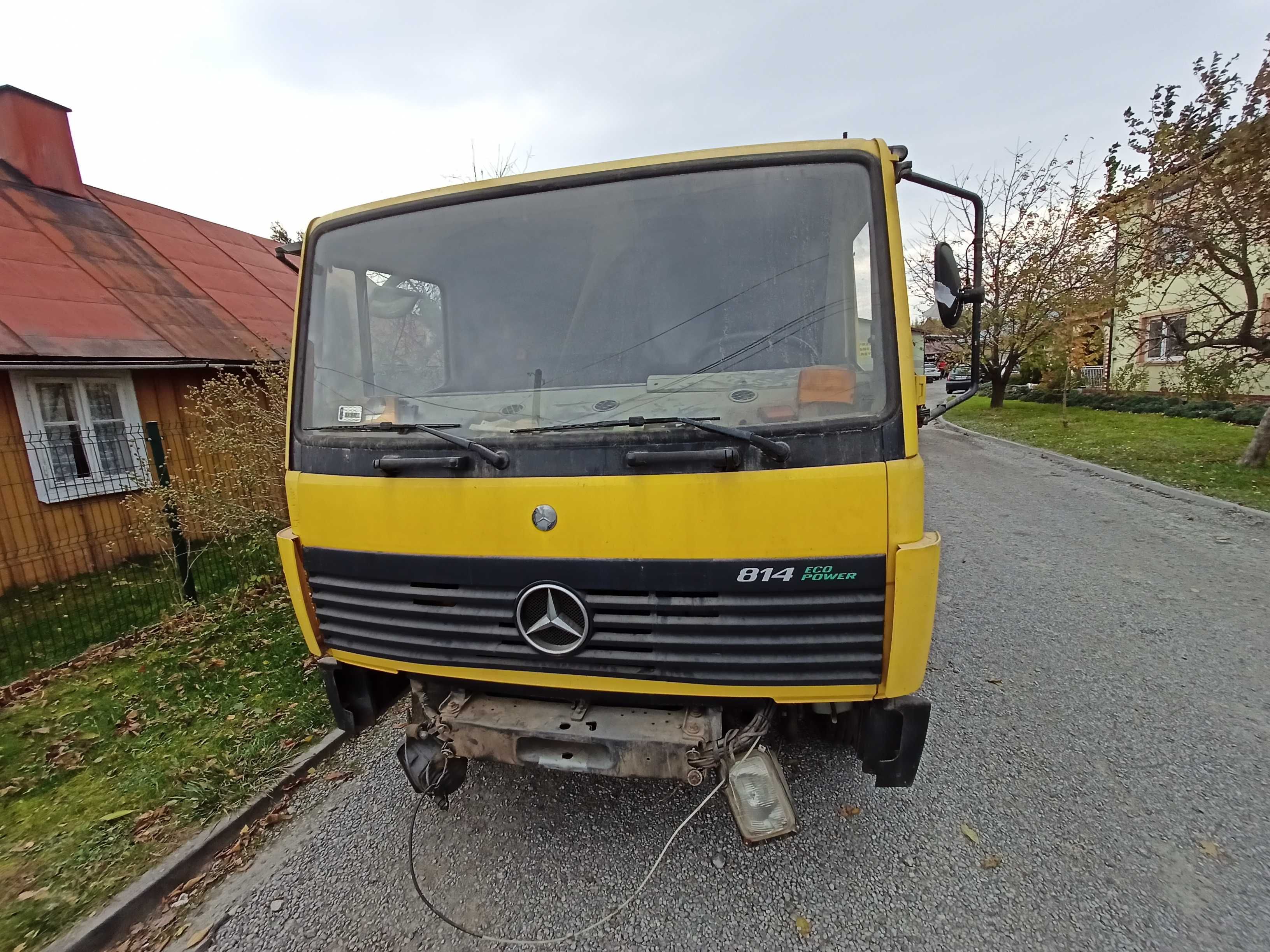 Mercedes Benz 814 4.2 1997r Wszystkie Części Paka Burty Most Silnik