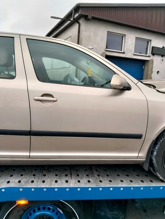 Skoda octavia ii hb drzwi kompletne prawe