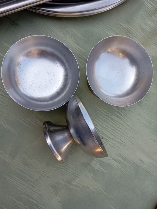 Loiça diversa de hotelaria