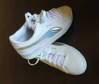 Buty sportowe damskie Puma