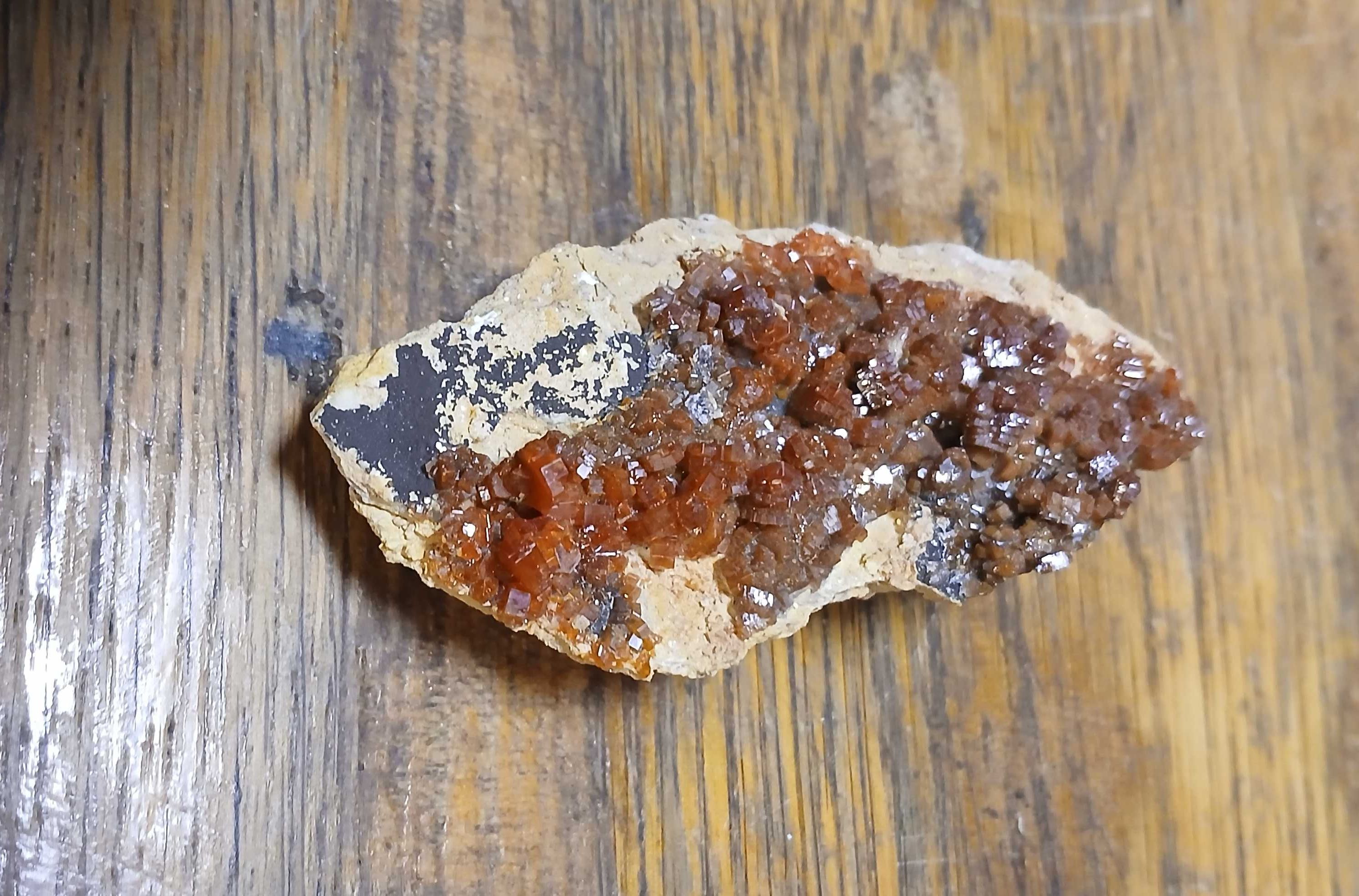 Wanadynit minerał z Maroka