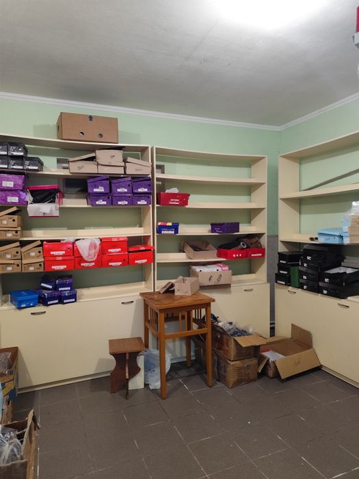 Здам комерційне приміщення СМТ Пулини