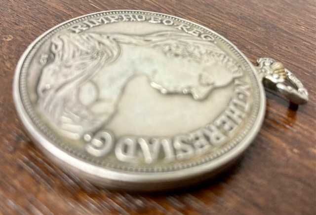 Relógio de bolso vintage em prata  - não trabalha