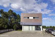 Excelente loja com armazém em N. Sra. Fátima Aveiro