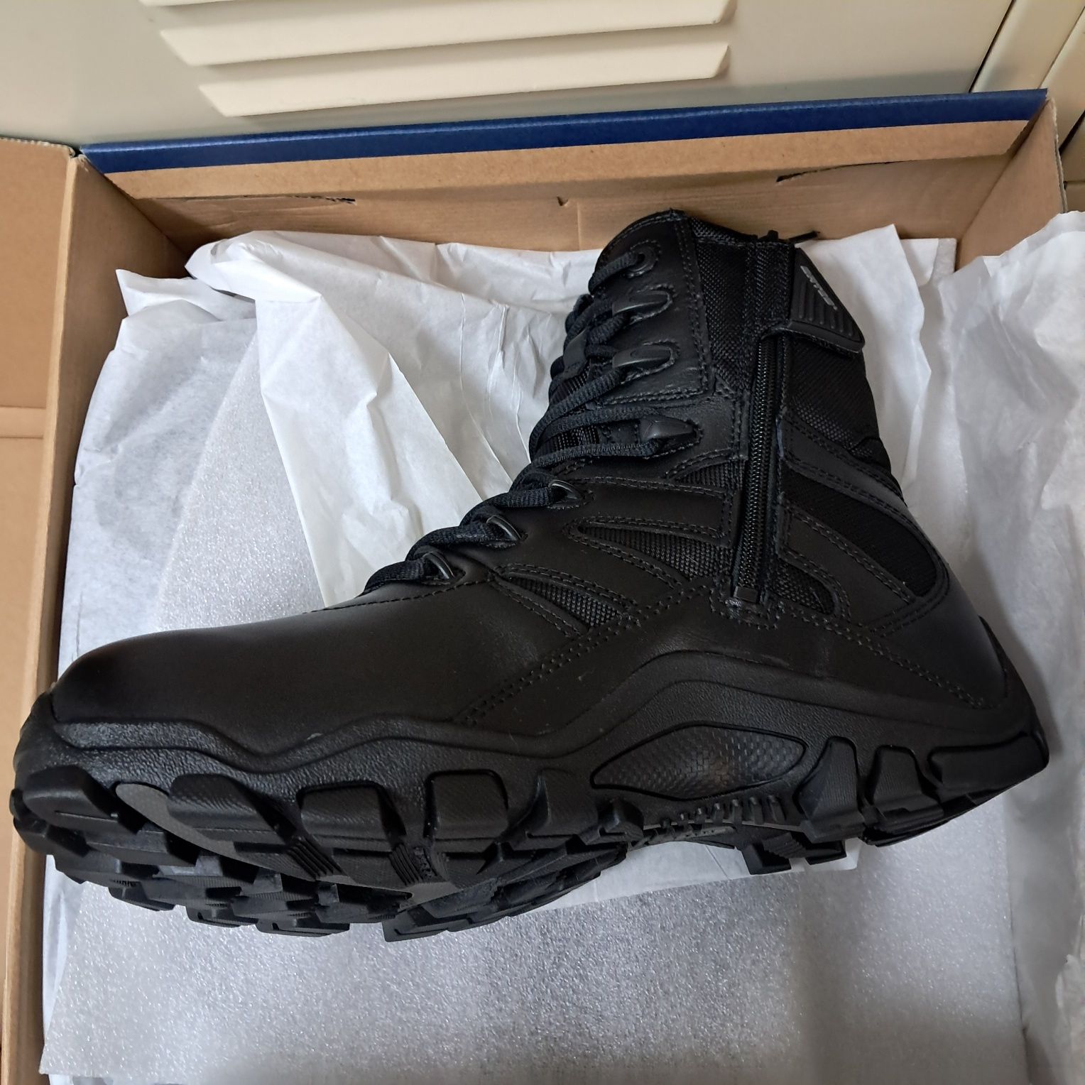 Nowe buty wojskowe, trekingowe Bates Delta 8 r. 43