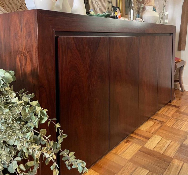 Móvel APARADOR em madeira